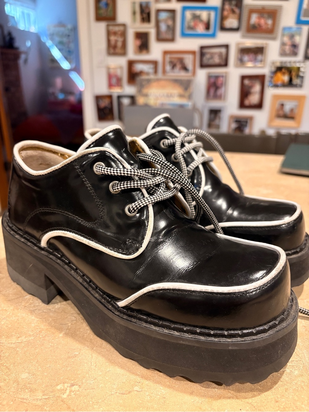 John Fluevog Leather Platform Shoes - size 6 - Picture 2 of 6